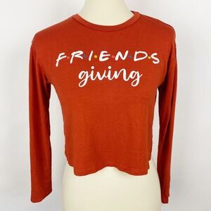 Friendsgiving Long Sleeve Cropped Crewneck Tee TShirt Women‎ Size XS